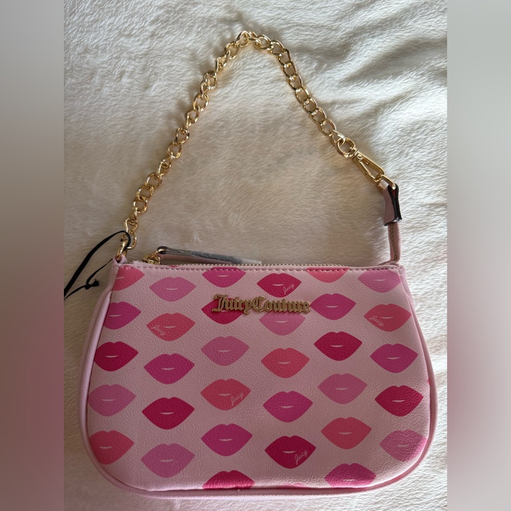 JUICY COUTURE SEALED WITH A KISS MINI WRISTLET LIPS Pink Nwot